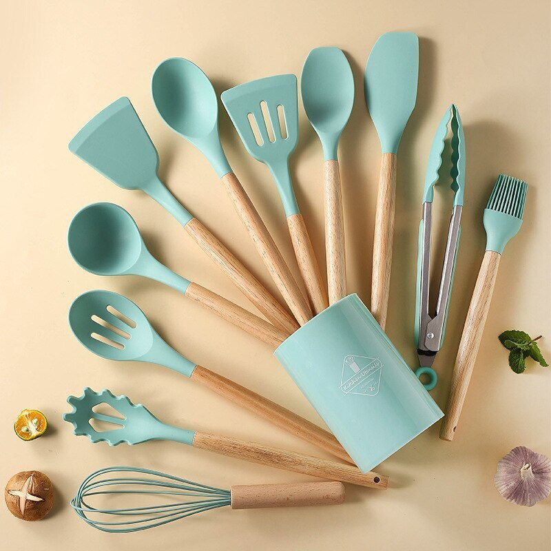 Bright Ideas: 12 Silicone Kitchen Tongs